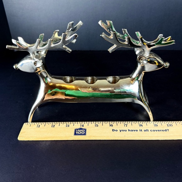 Vintage Pottery Barn Silvertone Metal Reindeer 3 Candlestick Holder Centerpiece - Picture 14 of 16